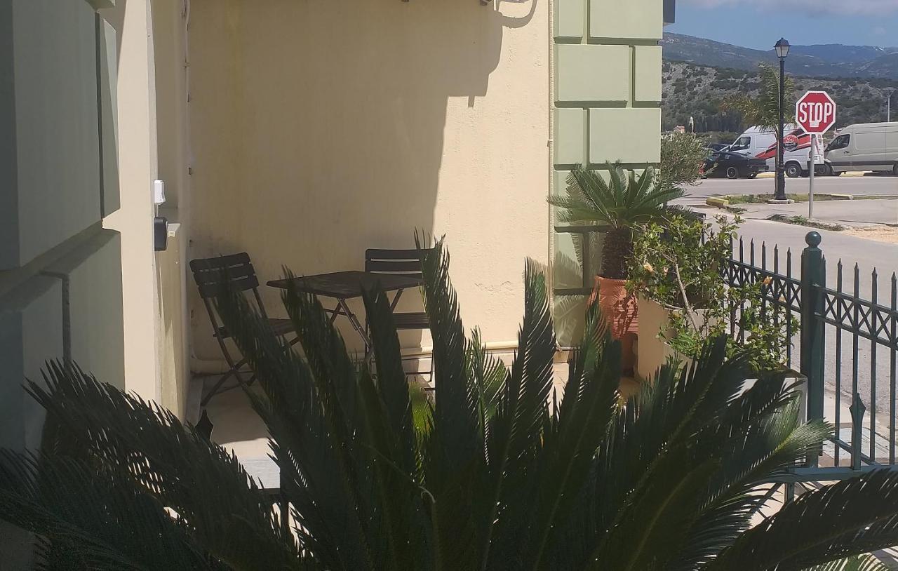 P&T Apartment Argostoli  Exteriör bild